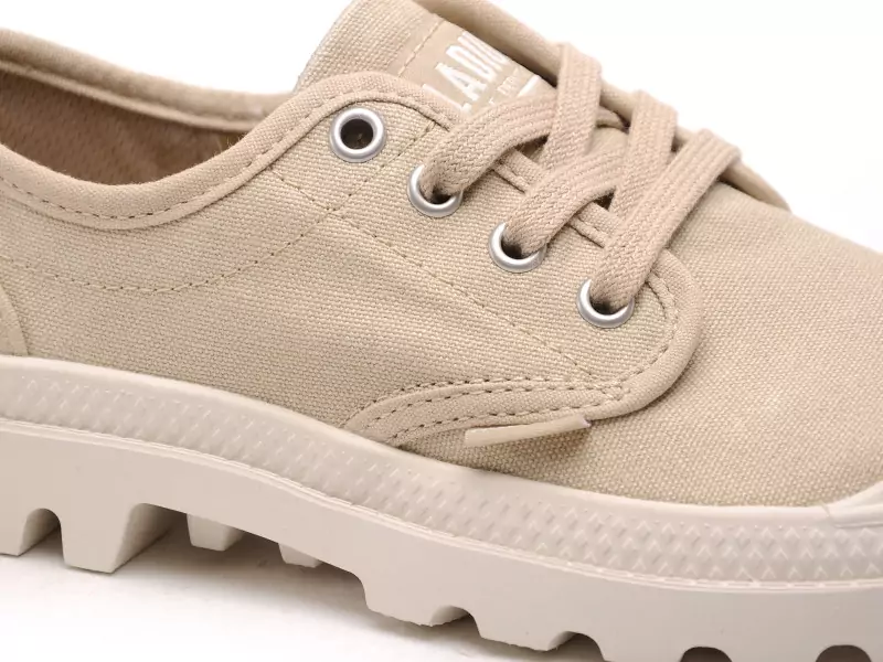 Palladium PAMPA OXFORD Beige Baskets Basses Femme