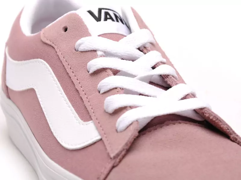 Vans VERO LS CVS SUEDE Rose Baskets Basses Femme