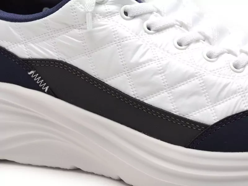 Skechers 232619 COSYFIT Blanc Baskets Basses Homme