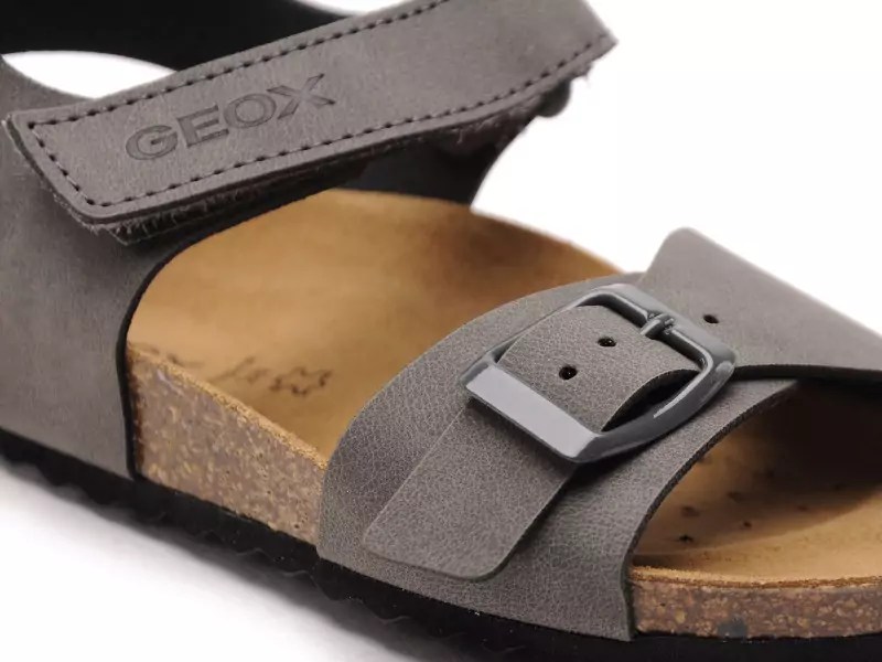 Geox J GHITA BOY J028LB Kaki Sandales Garçon