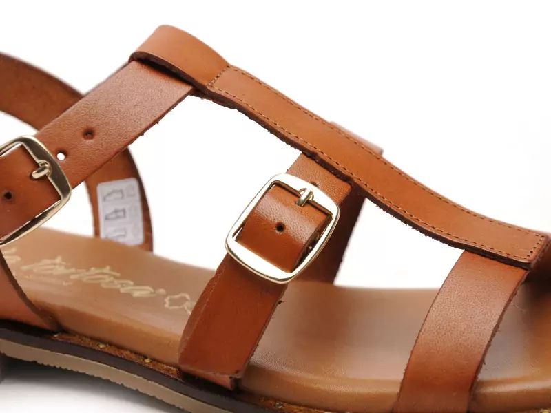  11616 Marron Sandales Plates Femme