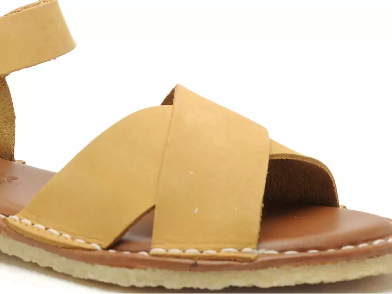 Chacal 7552 Jaune Sandales Plates Femme