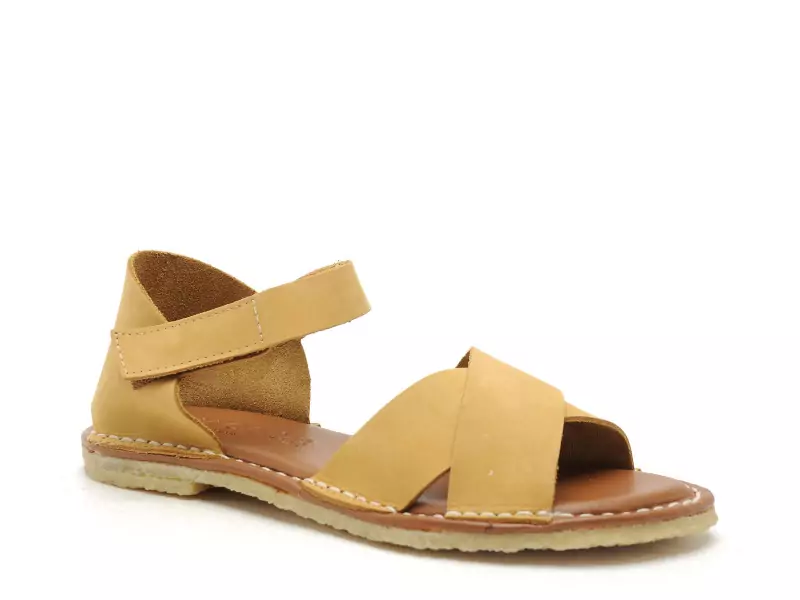 Chacal 7552 Jaune Sandales Plates Femme