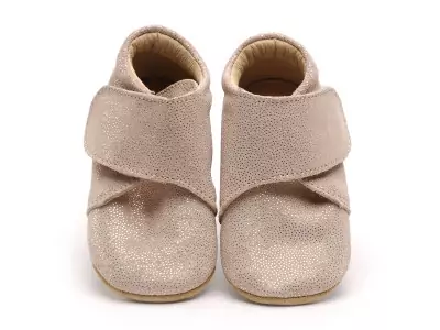 Chaussons bébé VALENTINES TACA Beige Chaussons Bébé