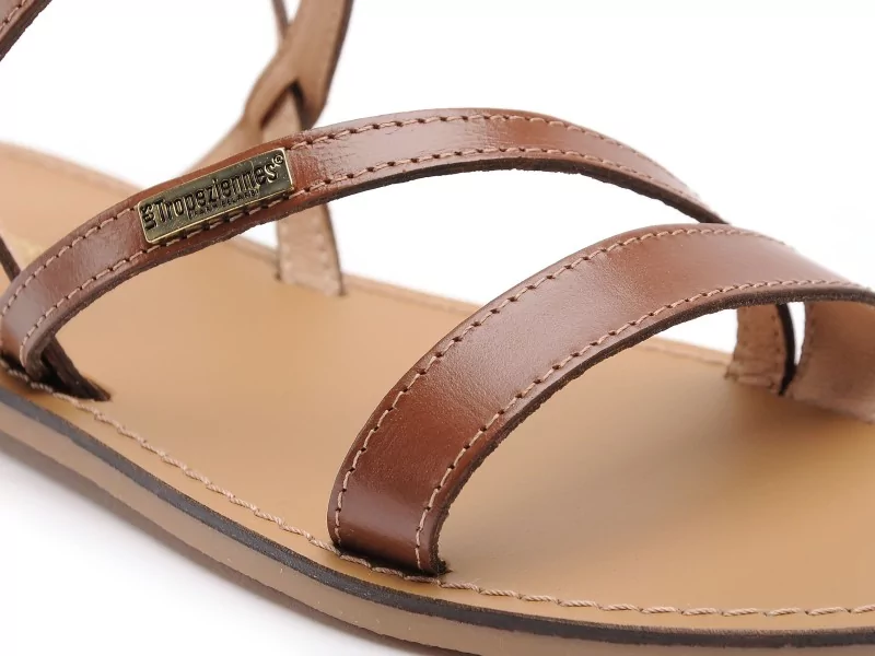 Les Tropeziennes BADEN F Marron Sandales Plates Femme