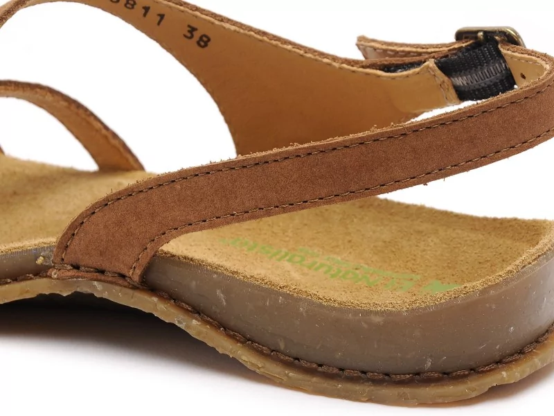 El Naturalista PANGLAO N5811 Marron Sandales Plates Femme