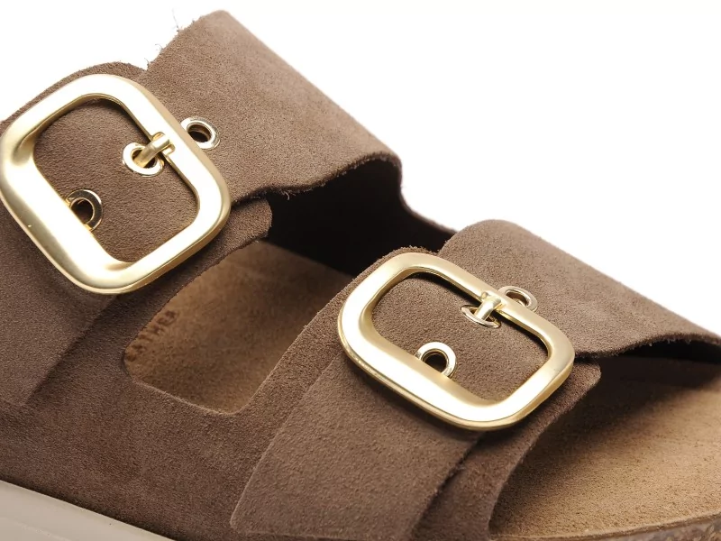 Yokono TUNEZ 130 Marron Mules et Sabots Plats Femme