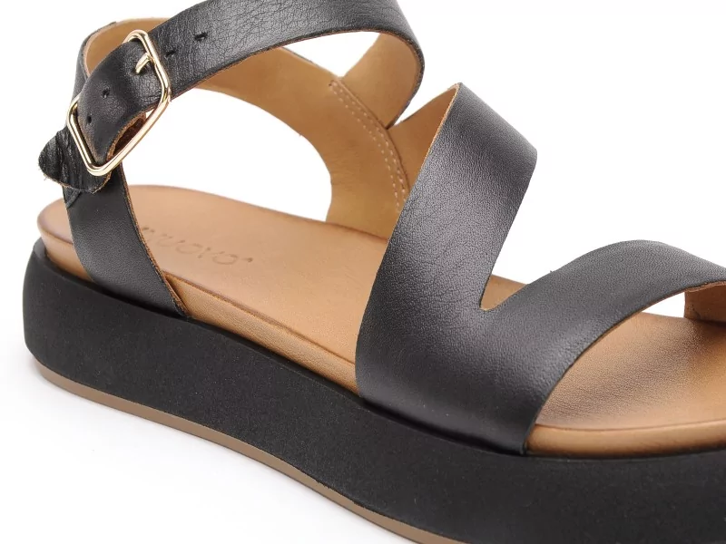 Inuovo A96001 Noir Sandales Plates Femme