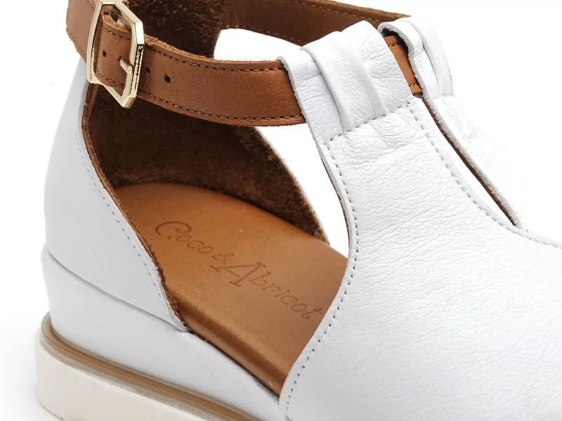 Coco Abricot MISSILLAC Blanc Sandales Plates Femme