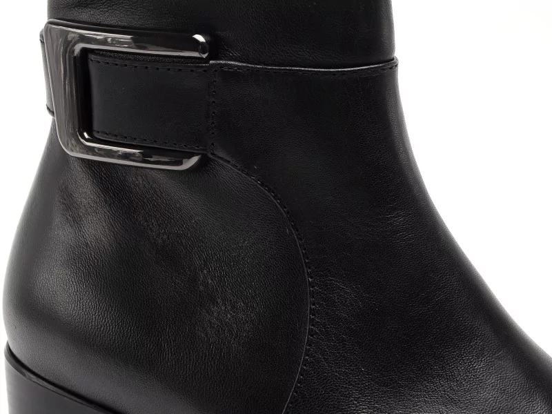 Regarde Le Ciel JOLENE 27 Noir Boots et Bottines à Talons Femme