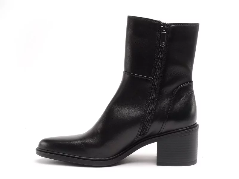 Regarde Le Ciel ELETRA 03 Noir Boots et Bottines à Talons Femme