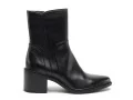 Regarde Le Ciel ELETRA 03 Noir Boots et Bottines à Talons Femme