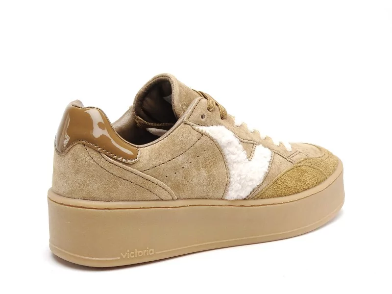 Victoria TURIN SERBO126510 Beige Baskets Basses Femme